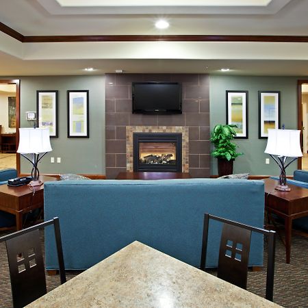 Holiday Inn Express & Suites Ripley By Ihg Dalaman gambar