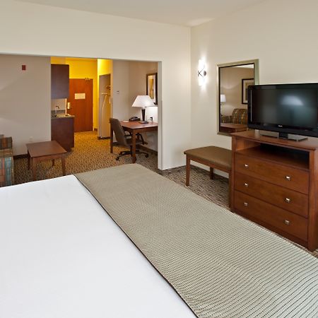 Holiday Inn Express & Suites Ripley By Ihg Bilik gambar