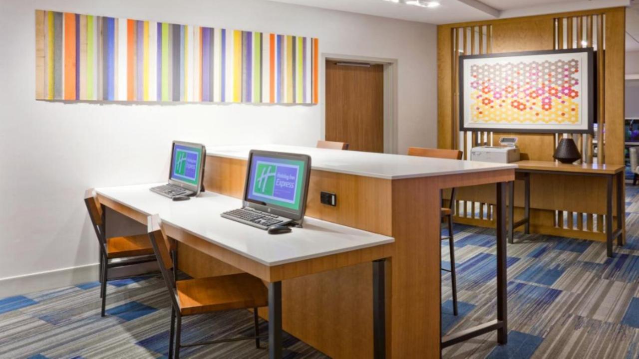 Holiday Inn Express & Suites Ripley By Ihg Luaran gambar
