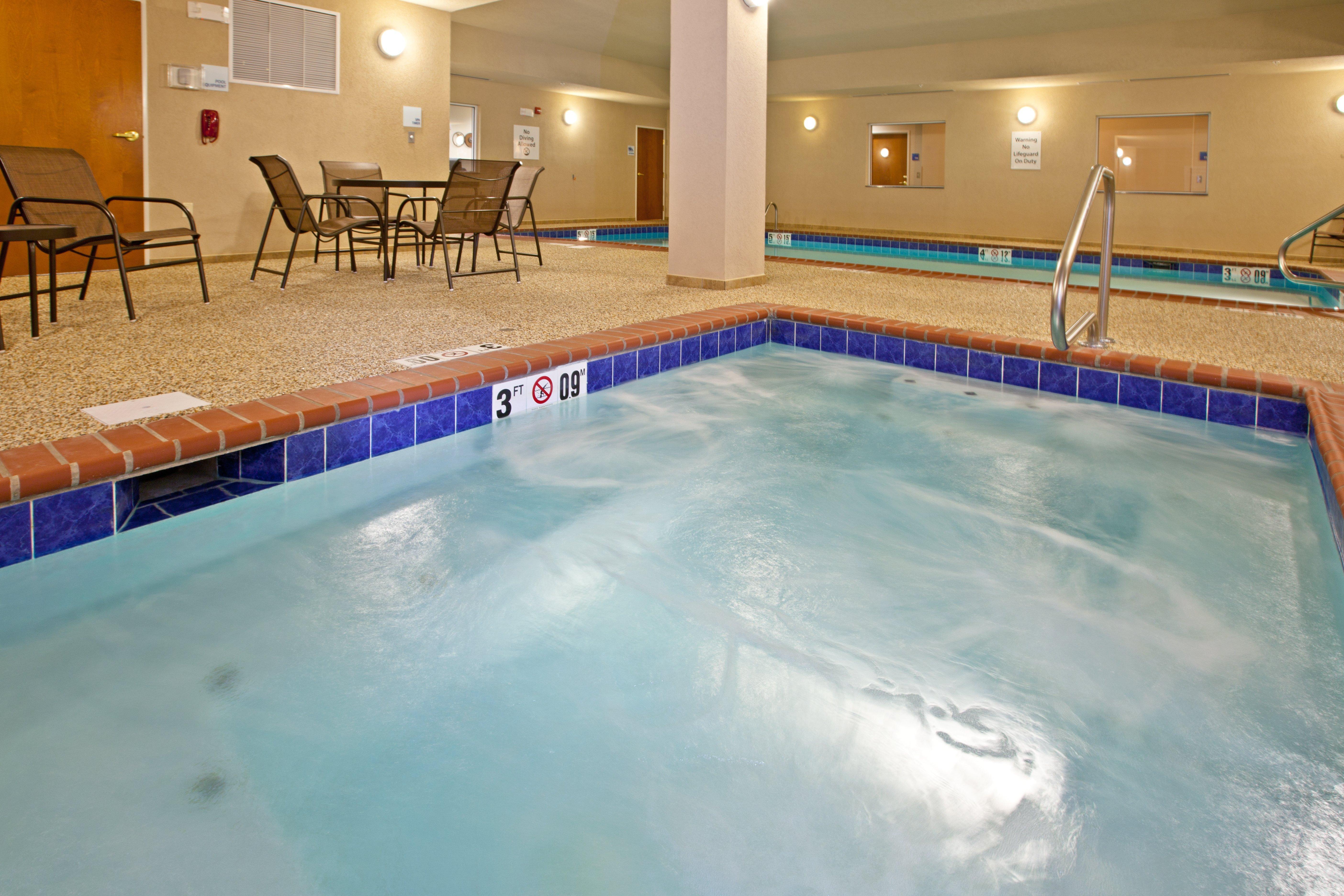 Holiday Inn Express & Suites Ripley By Ihg Luaran gambar