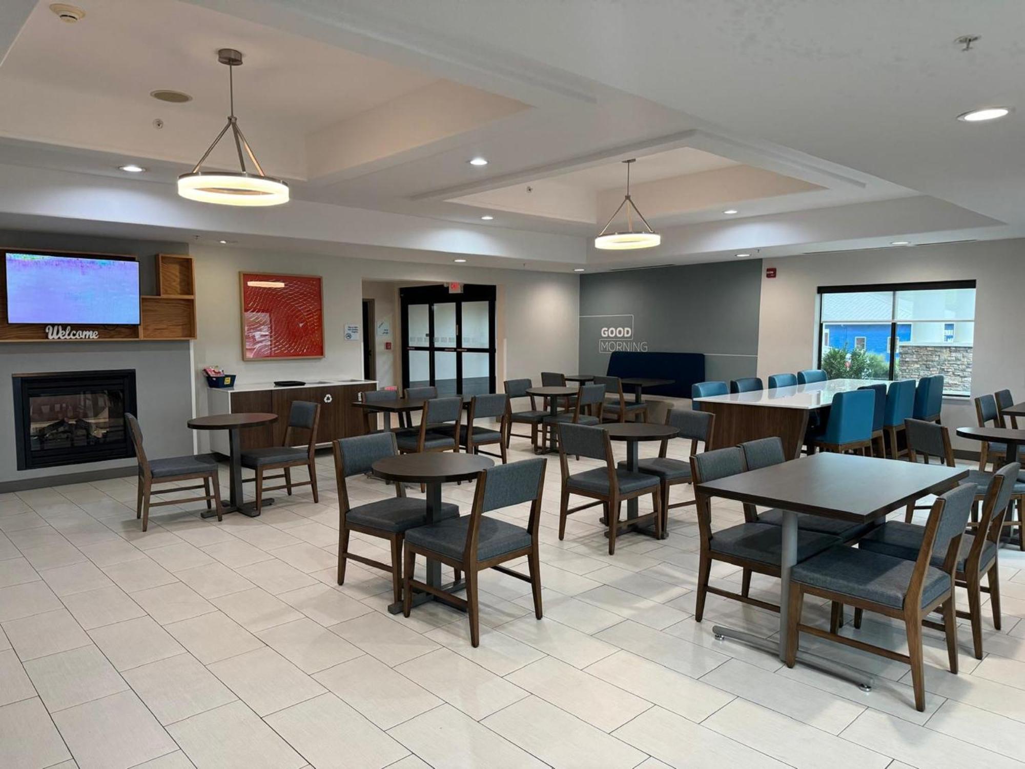 Holiday Inn Express & Suites Ripley By Ihg Luaran gambar